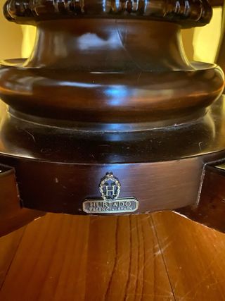 Conjunto de muebles comedor madera de nogal