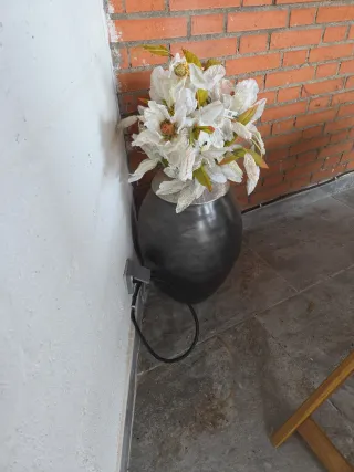 Jarrón Grande Gris y Blanco