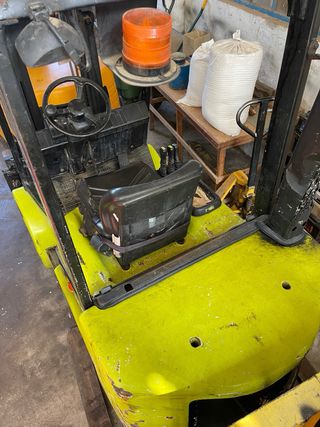 Carretilla elevadora diésel 2500 kg