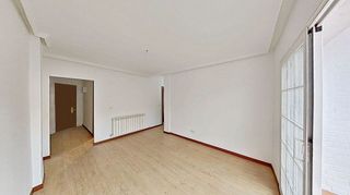 Piso en alquiler en Zona Renfe en Alcorcón