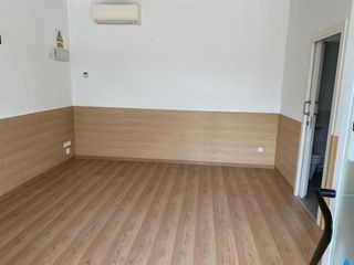 Local comercial en alquiler en Zona Carretera del Plantío en Majadahonda