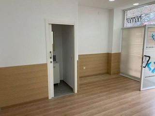 Local comercial en alquiler en Zona Carretera del Plantío en Majadahonda