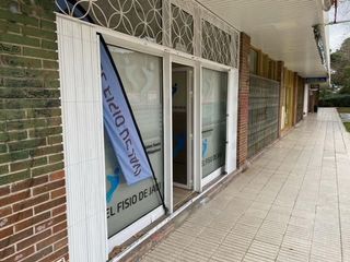 Local comercial en alquiler en Zona Carretera del Plantío en Majadahonda