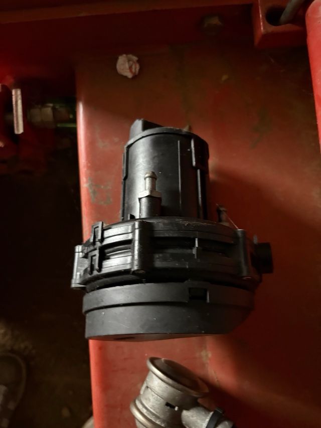 Bomba aire secundario M3 E46 + egr