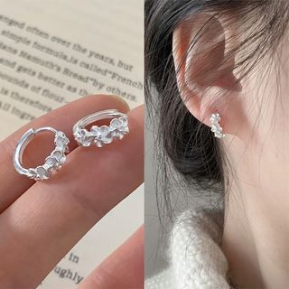 Pendientes de plata con flores