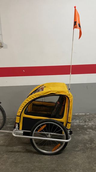 Remolque M-WAVE para 2 niños ANTES 120€ AHORA 98€