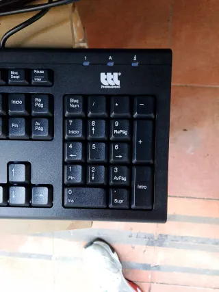 Teclado TTL Profesional Negro