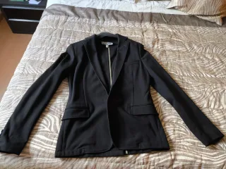 Americana negra elegante