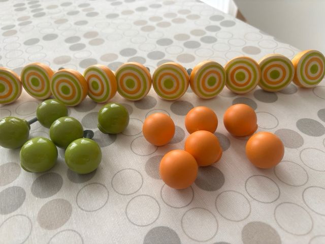 Tiradores redondos de madera