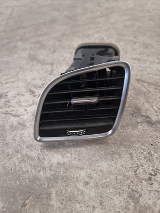 Aireador Izquierdo Audi Q3