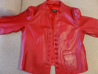 Chaqueta Piel Roja Mujer