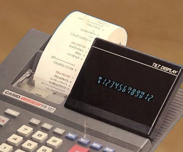 Calculadora Casio Color (año 1.985)