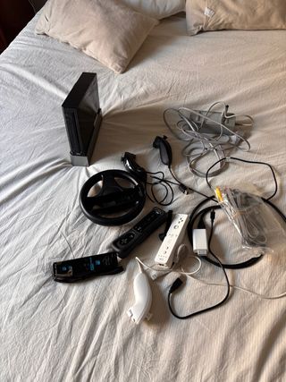 Nintendo Wii Negra con Accesorios