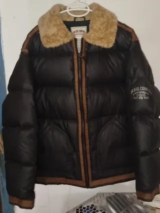 Chaqueta plumífera vintage negra y marrón