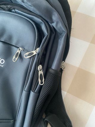 Mochila Deusto Business School