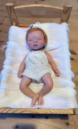 Bebé Reborn Silicona con  Pelito Injertado