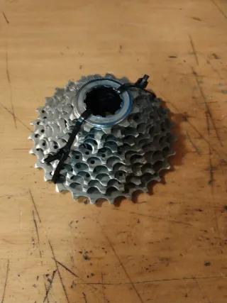 Casete Shimano CS-R7000 11V Carretera.como nuevo 