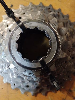 Casete Shimano CS-R7000 11V Carretera.como nuevo 