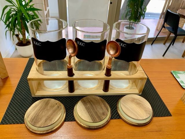 3 Tarros Cristal con Tapa y Soporte de madera