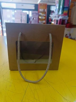 Shopper rigida Kraft con finestra