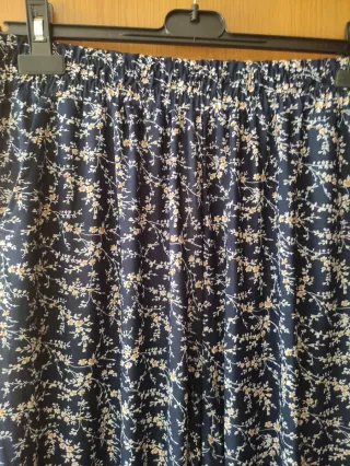 Pantalones estampados mujer