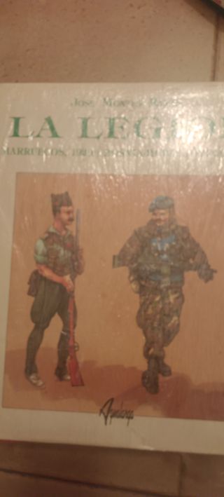 Libro Uniformes Militares La Legión
