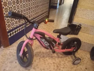 Bici eléctrica infantil rosa