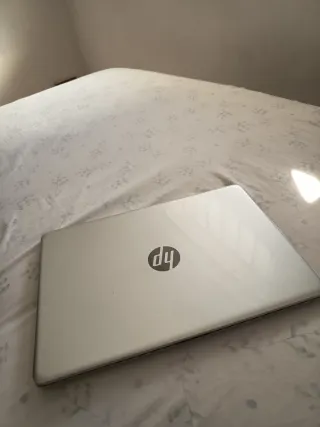 Ordenador HP Plata