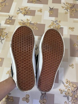 Vans Knu Skool Blancas y Negras