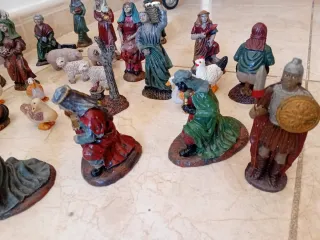 Pesebre figuras resina completo. Incluye 33 figura