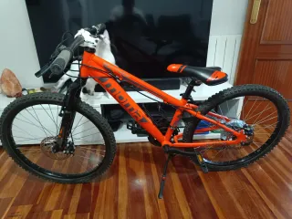 Bicicleta Moma Rin24 Frenos Disco