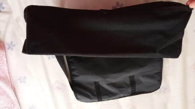 Maletín bandolera para portátil/libros