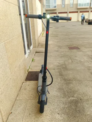 Patinete Eléctrico. Como NUEVO! Leer BIEN