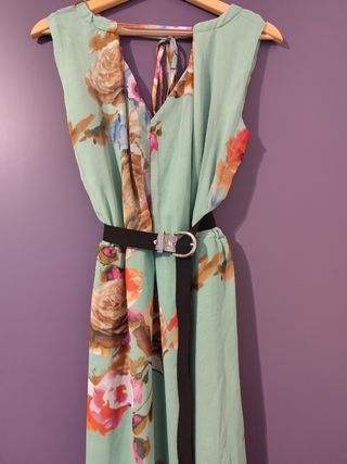 Abito estivo leggero colorato con stampe