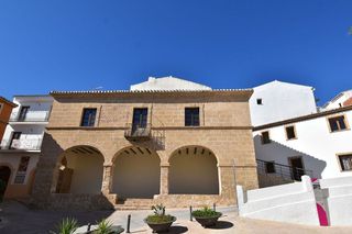 Casa adosada en venta en Teulada Pueblo en Teulada