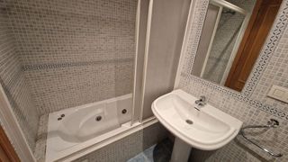 Piso en alquiler en Falperra - Santa Lucía en Coruña (A)