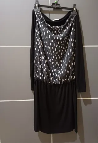 Vestito elegante maniche lunghe fantasia pois
