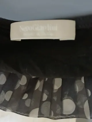 Vestito elegante maniche lunghe fantasia pois