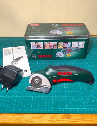 Cortador Universal Bosch Xeo Li-Ion