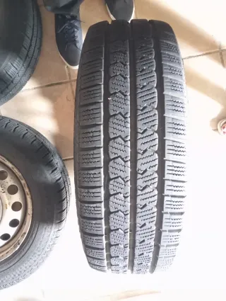 Juego de 4 llantas y neumáticos