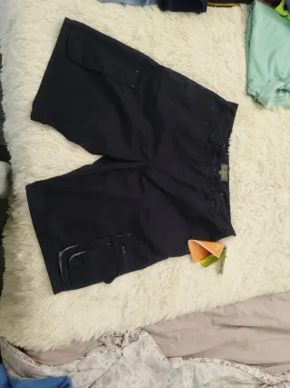 Pantalón corto de trabajo con bolsillos
