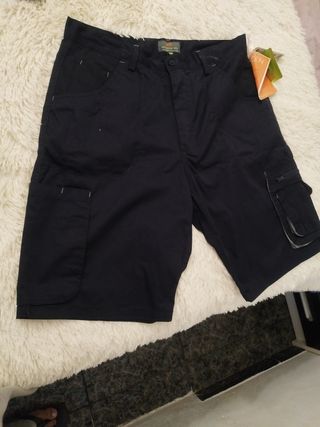 Pantalón corto de trabajo con bolsillos