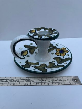 Portacandele antico in porcellana