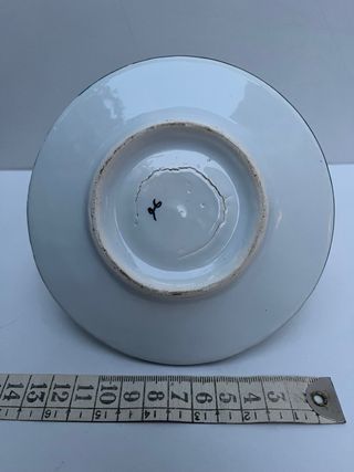 Portacandele antico in porcellana