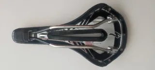 Sillín Specialized Phenom Body Geometry