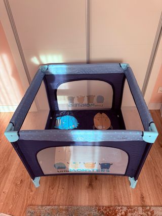 Parque infantil / Cuna de viaje OLMITOS