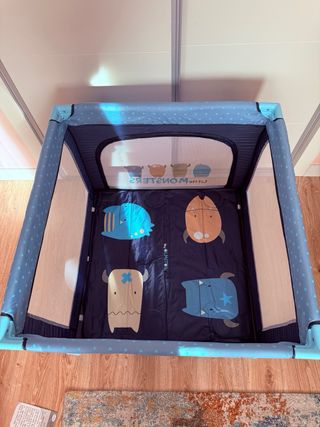 Parque infantil / Cuna de viaje OLMITOS