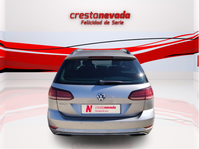 💶SIN ENTRADA 231€ Volkswagen Golf  1.6 TDI 115CV