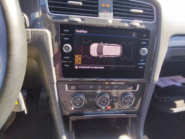 💶SIN ENTRADA 231€ Volkswagen Golf  1.6 TDI 115CV