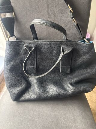 Bolso Bimba y Lola Negro Piel Texturizada